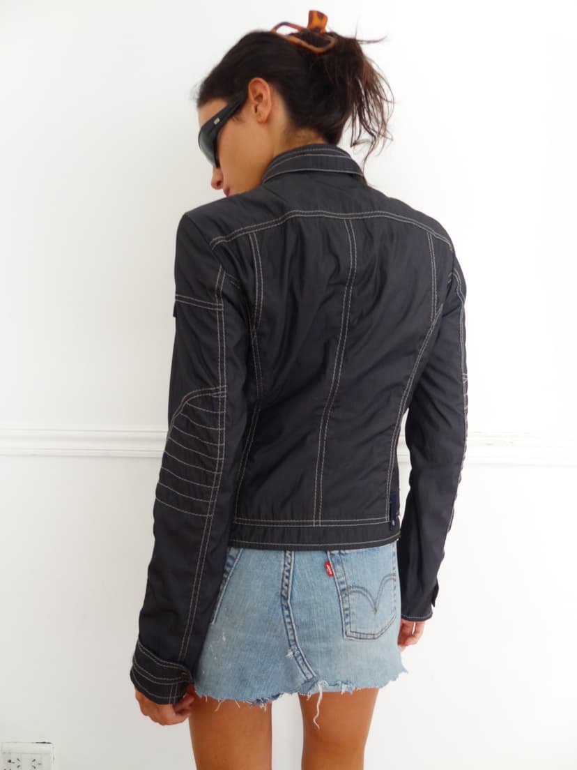 Camperita rompevientos