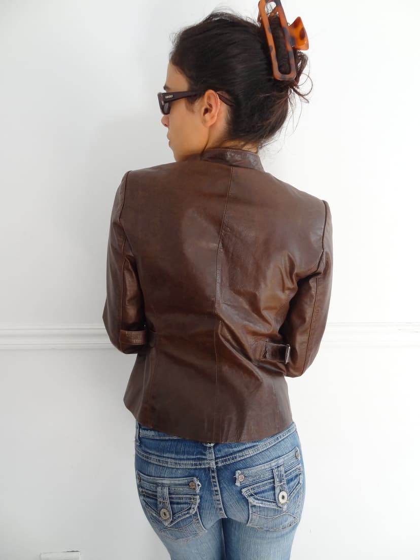 Campera cuero marrón