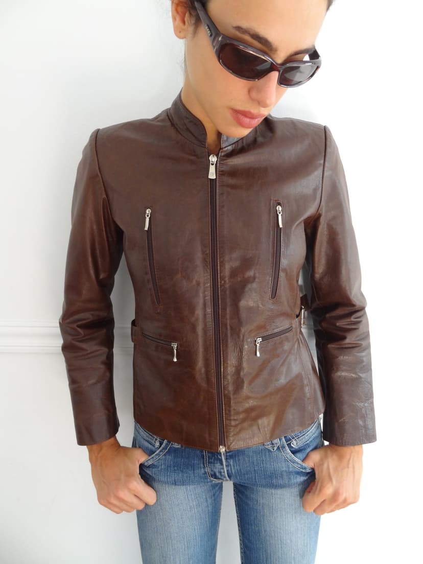 Campera cuero marrón